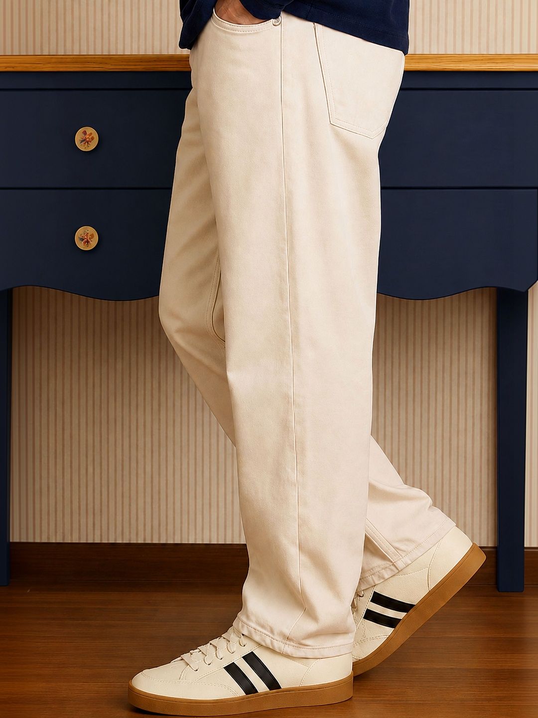 W.T.F Men Pure Cotton Comfort Ecru Straight Fit Jeans
